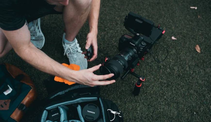 色彩心理学×动态美学，濮阳产品视频拍摄公司唤醒感官冲击力